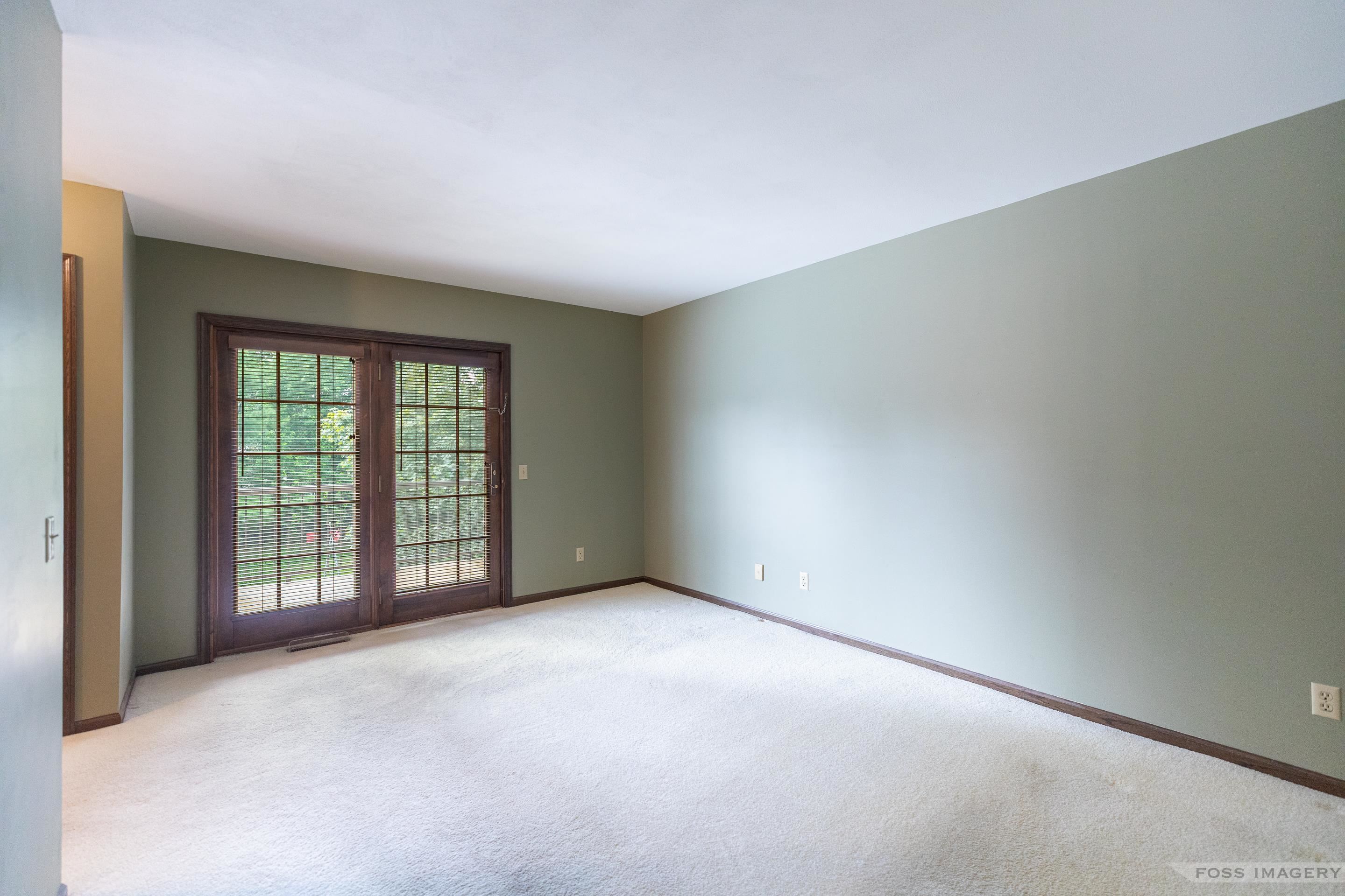 4946 Hickory Trail