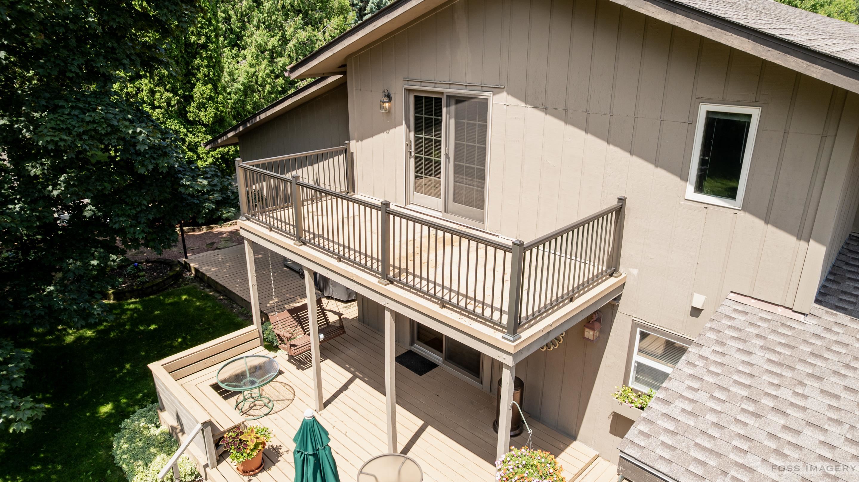 4946 Hickory Trail