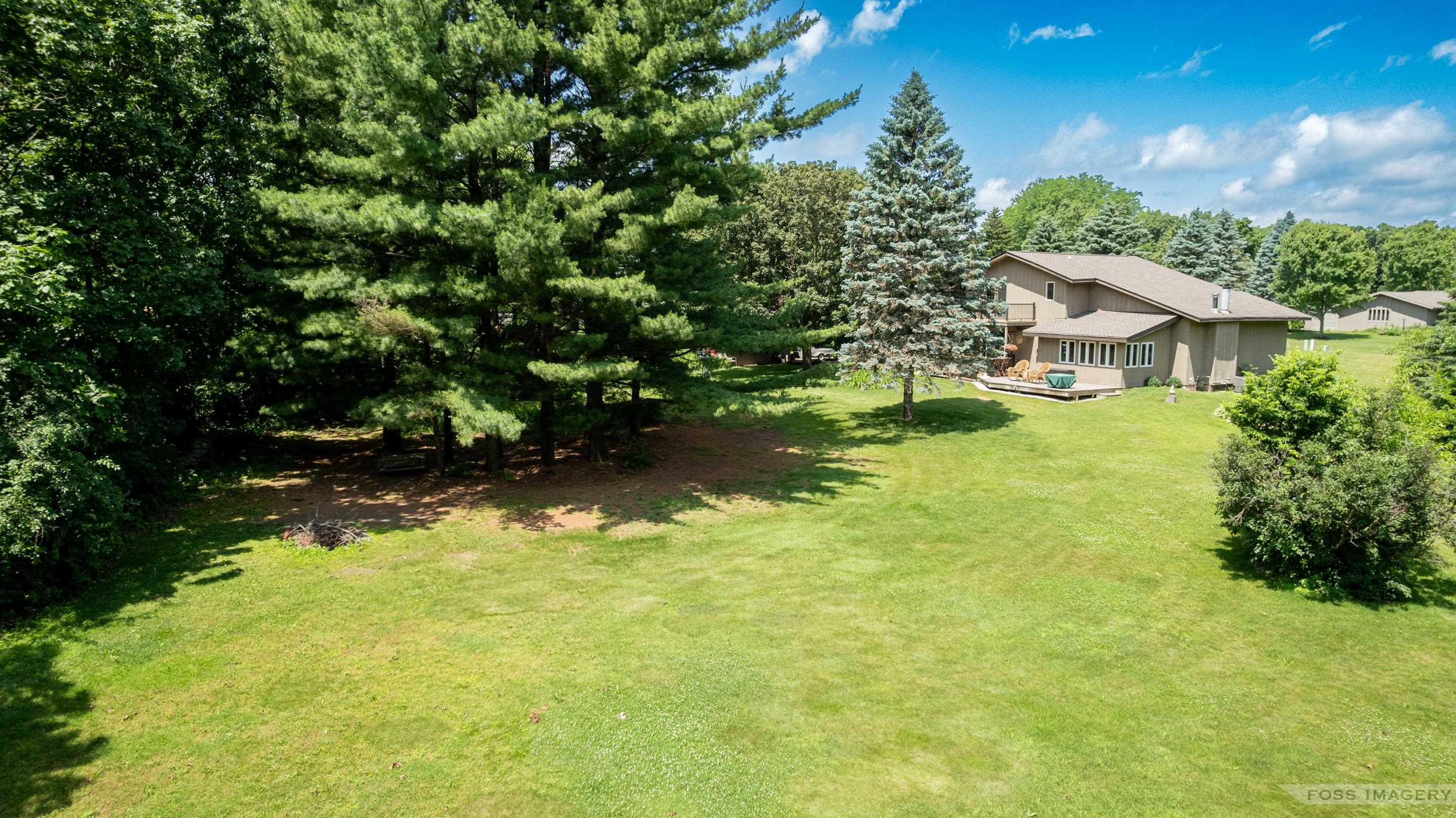 4946 Hickory Trail