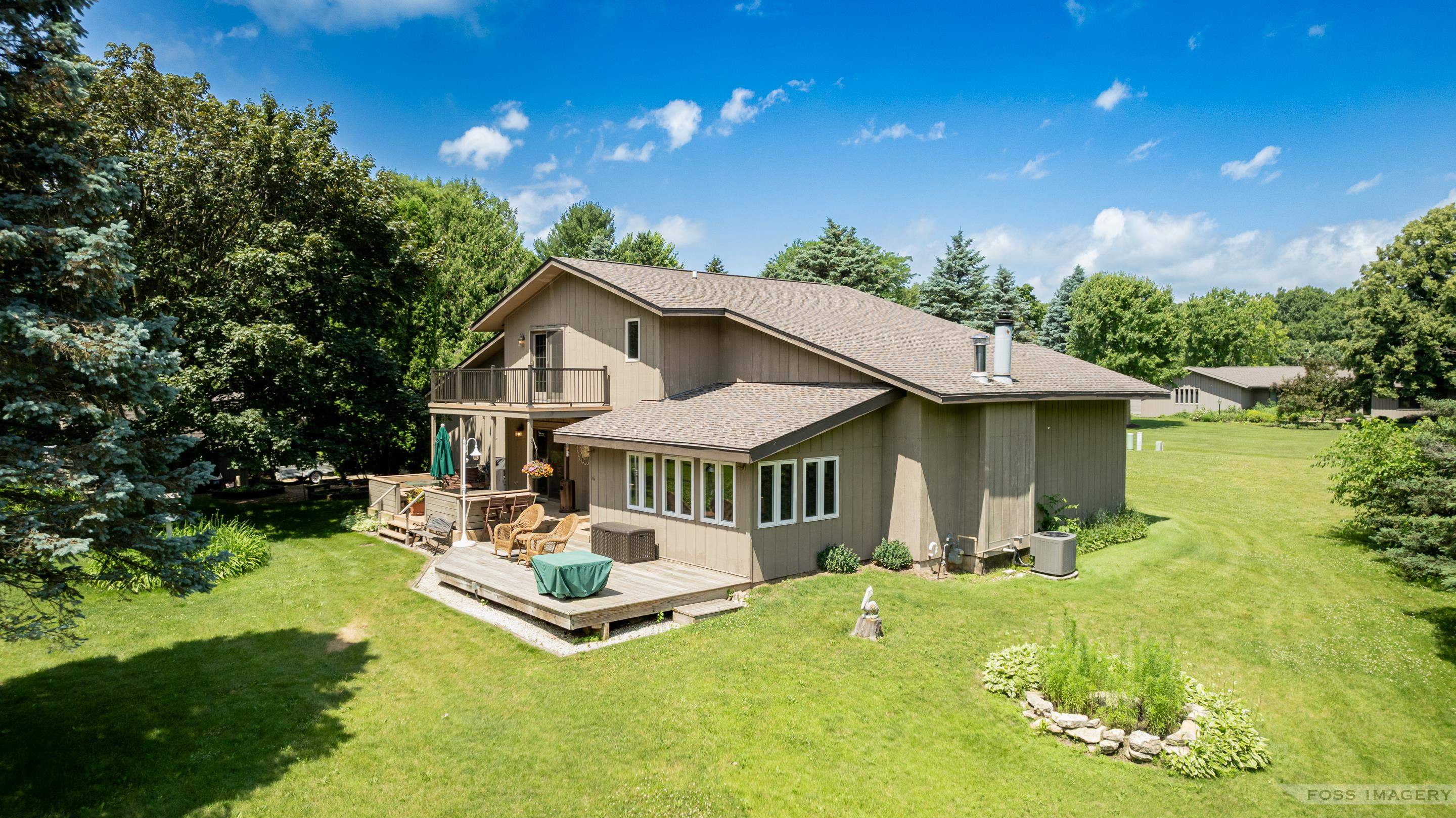 4946 Hickory Trail