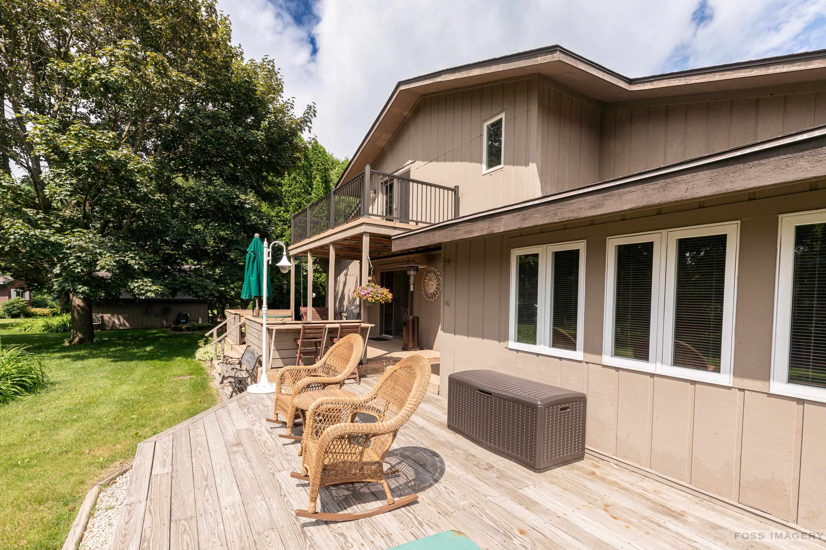 4946 Hickory Trail