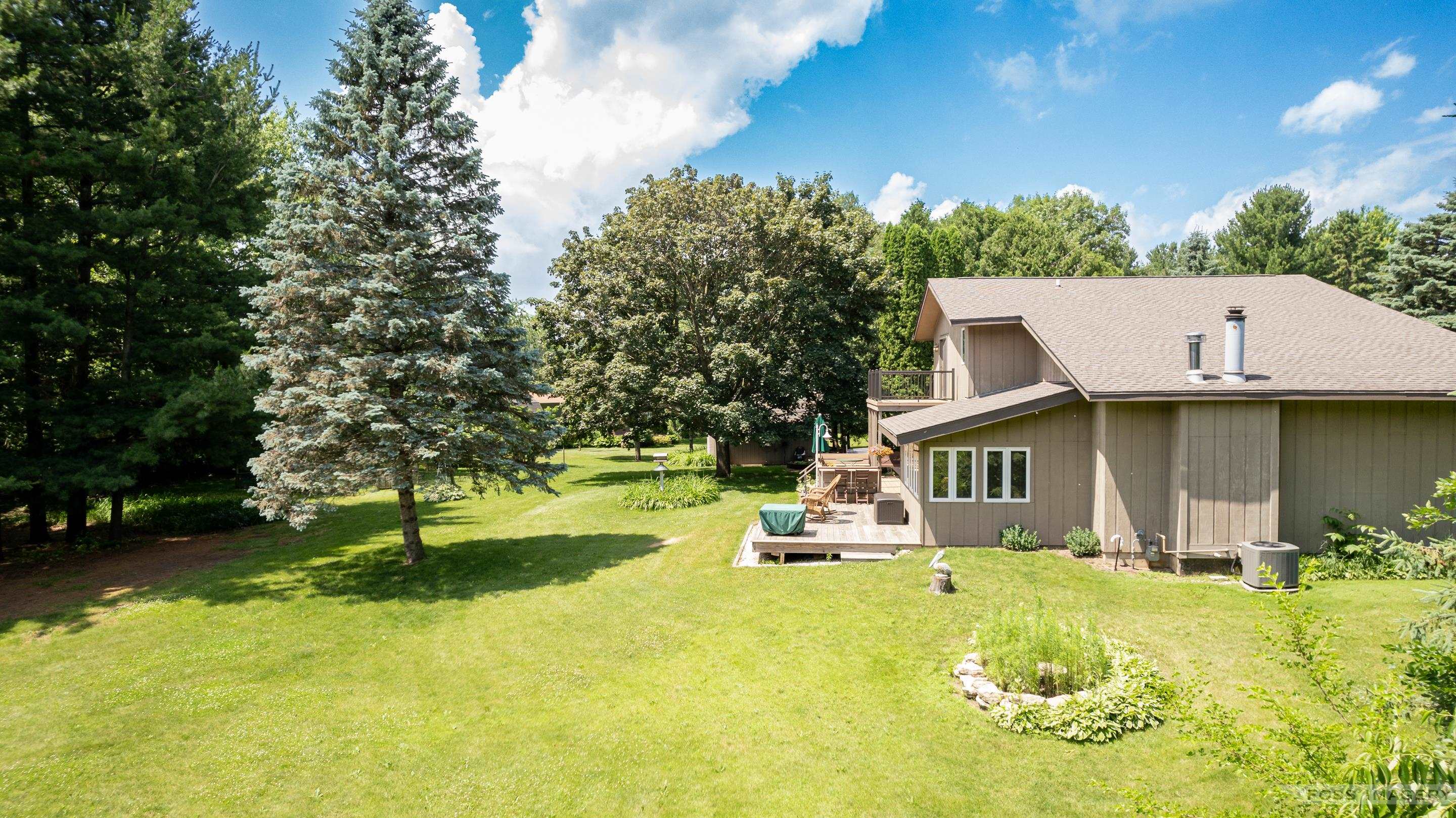 4946 Hickory Trail