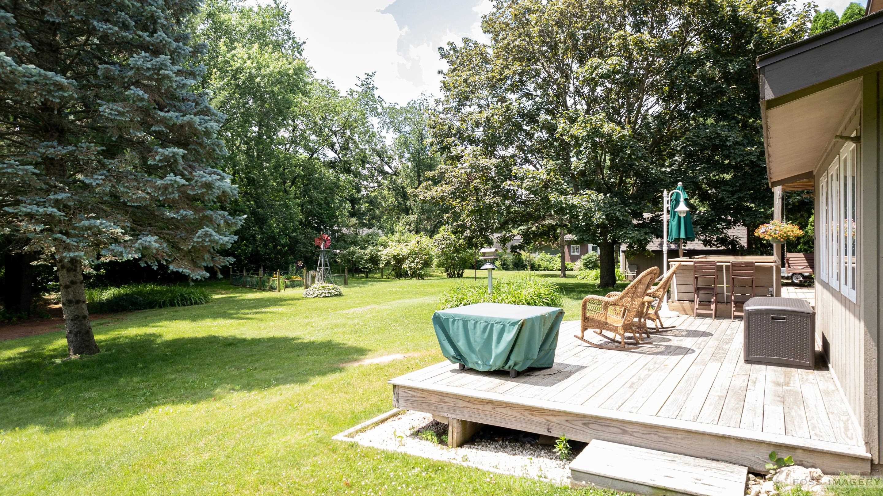 4946 Hickory Trail