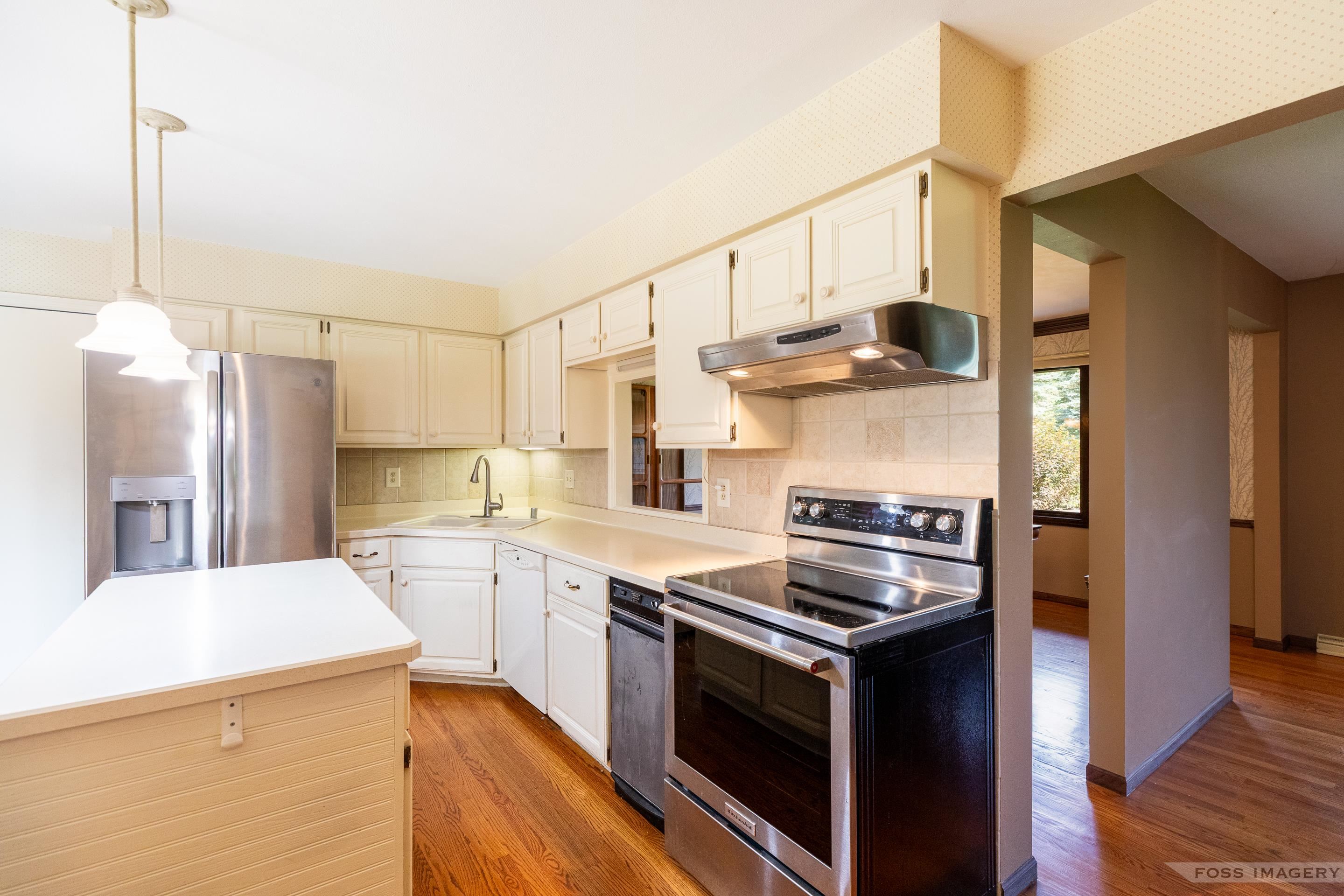 4946 Hickory Trail
