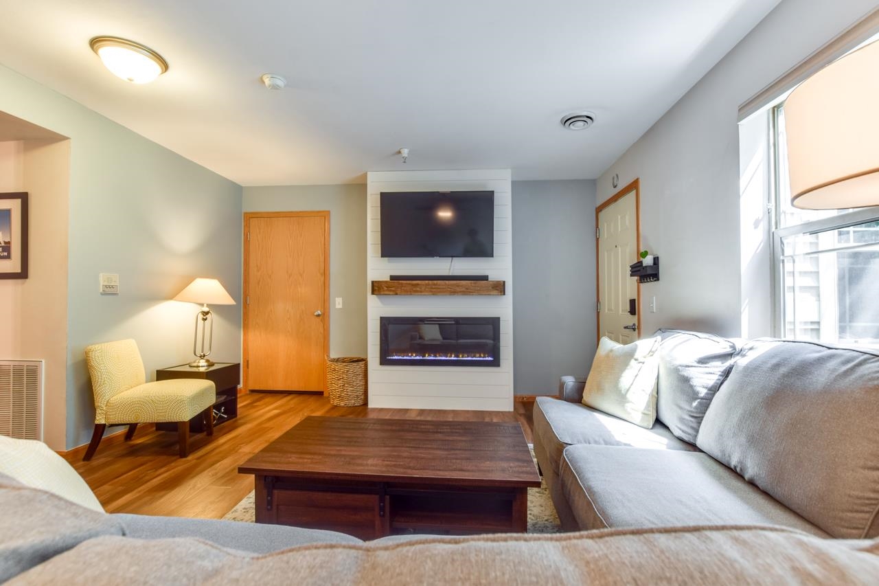 4665 Treichel Street 102