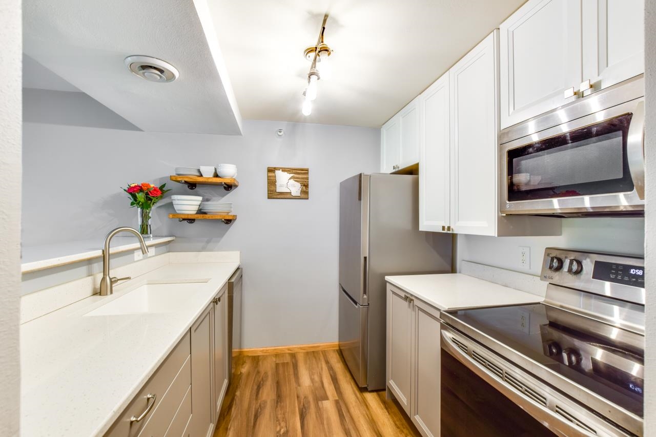 4665 Treichel Street 102