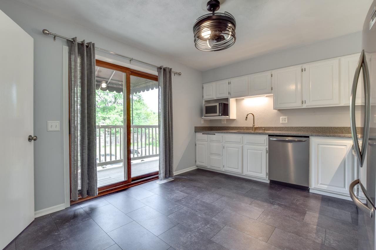 1114 Gammon Lane