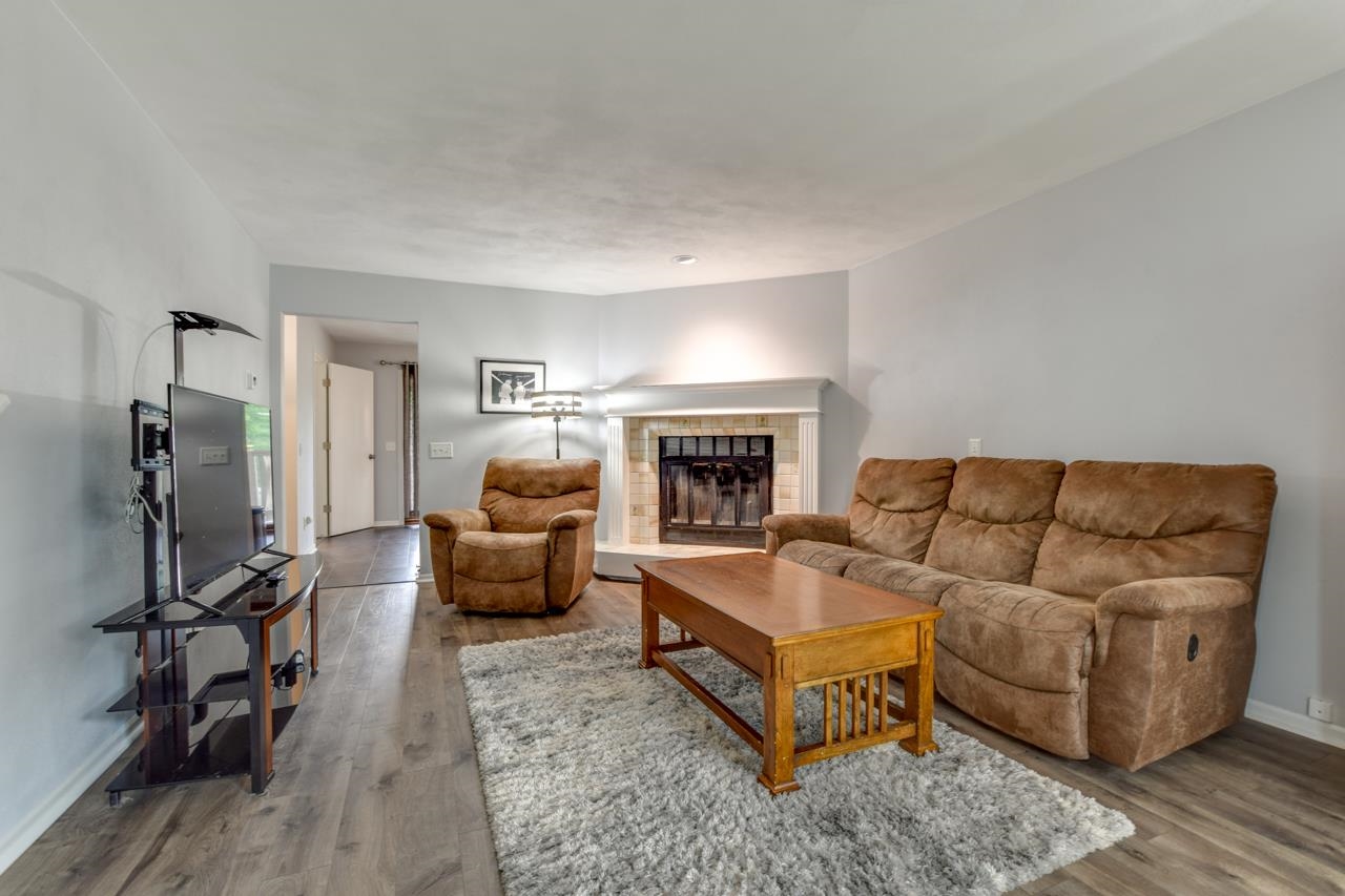 1114 Gammon Lane