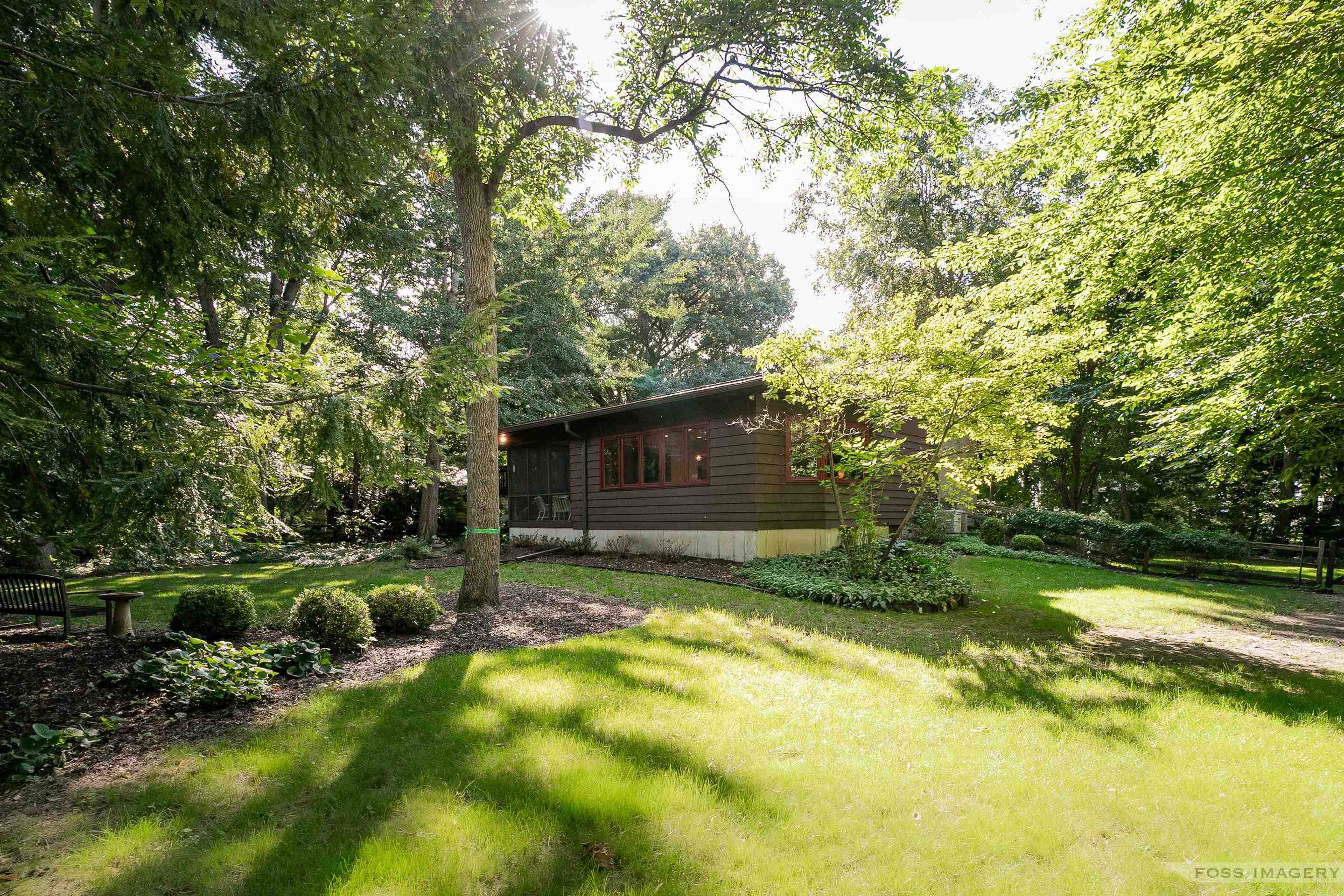 810 Woodward Drive
