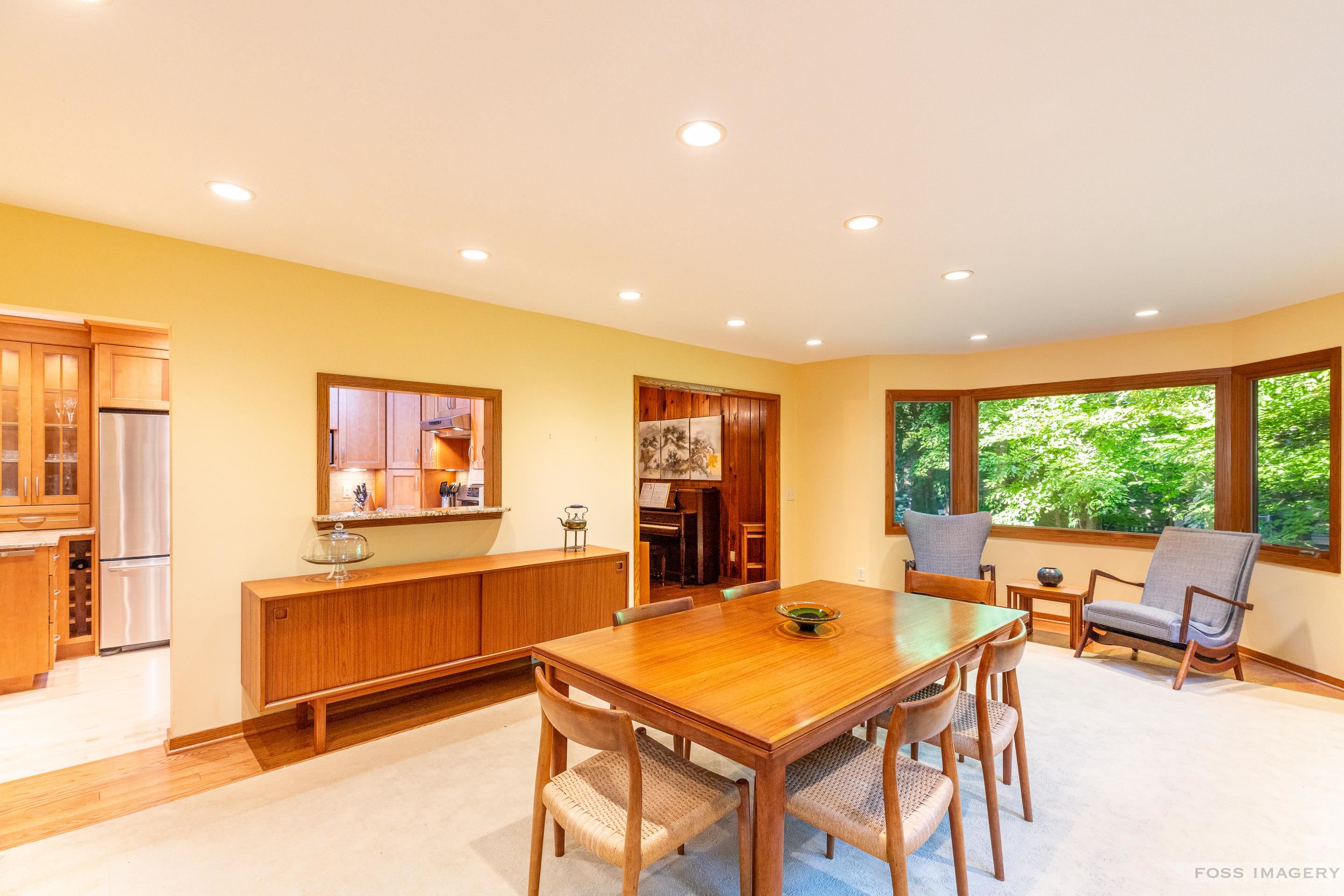 810 Woodward Drive