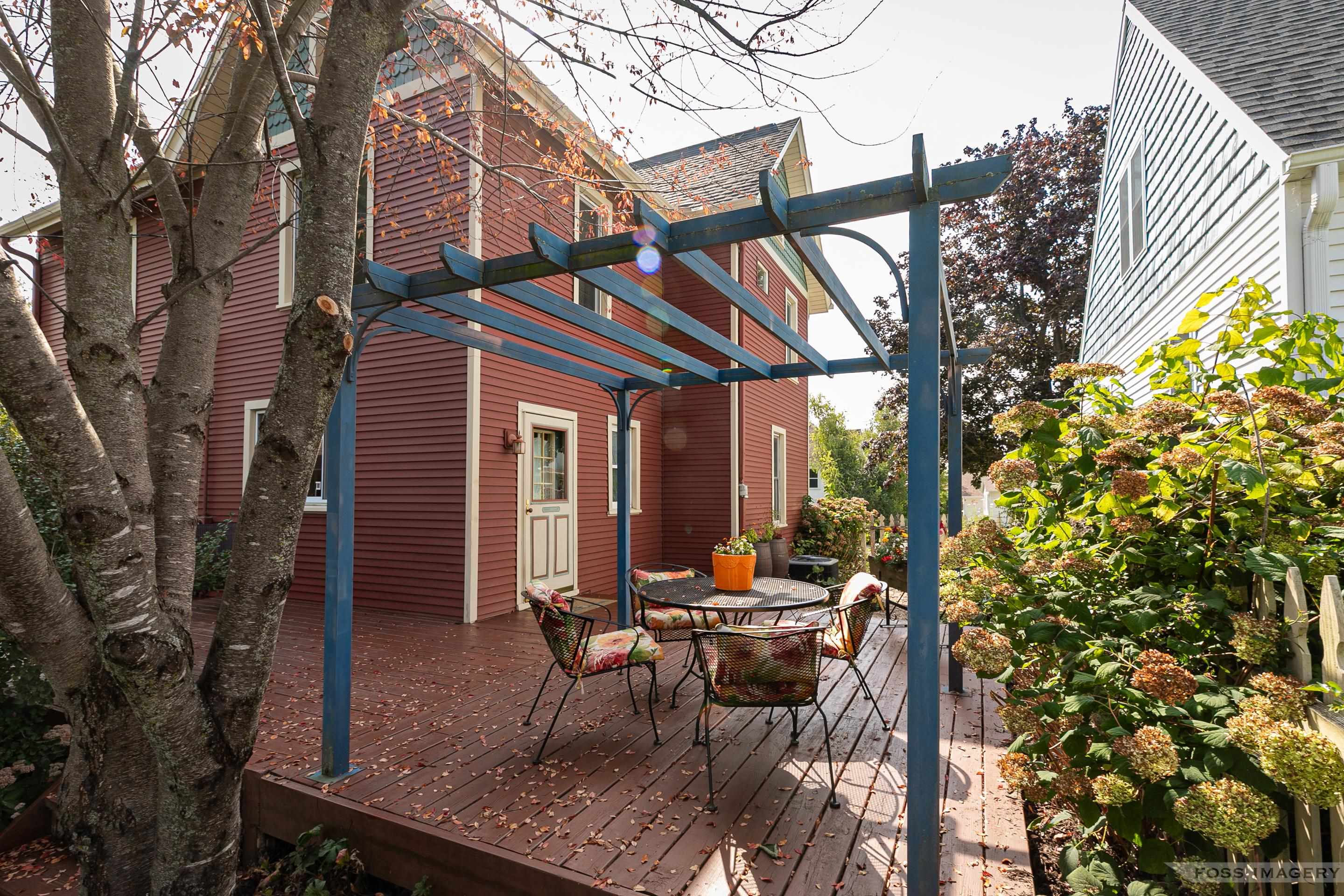 819 4th Street