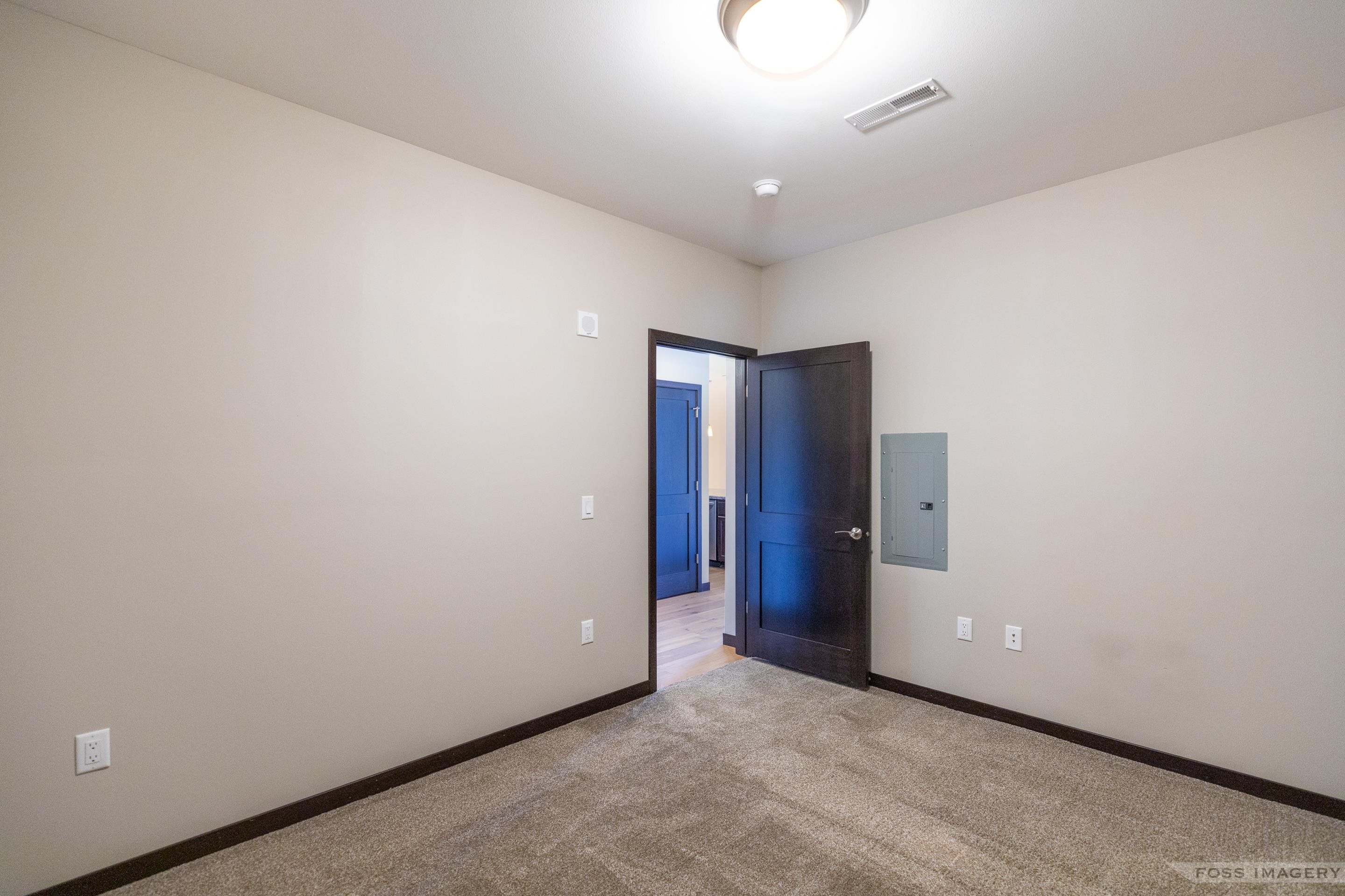 625 N Segoe Road 208