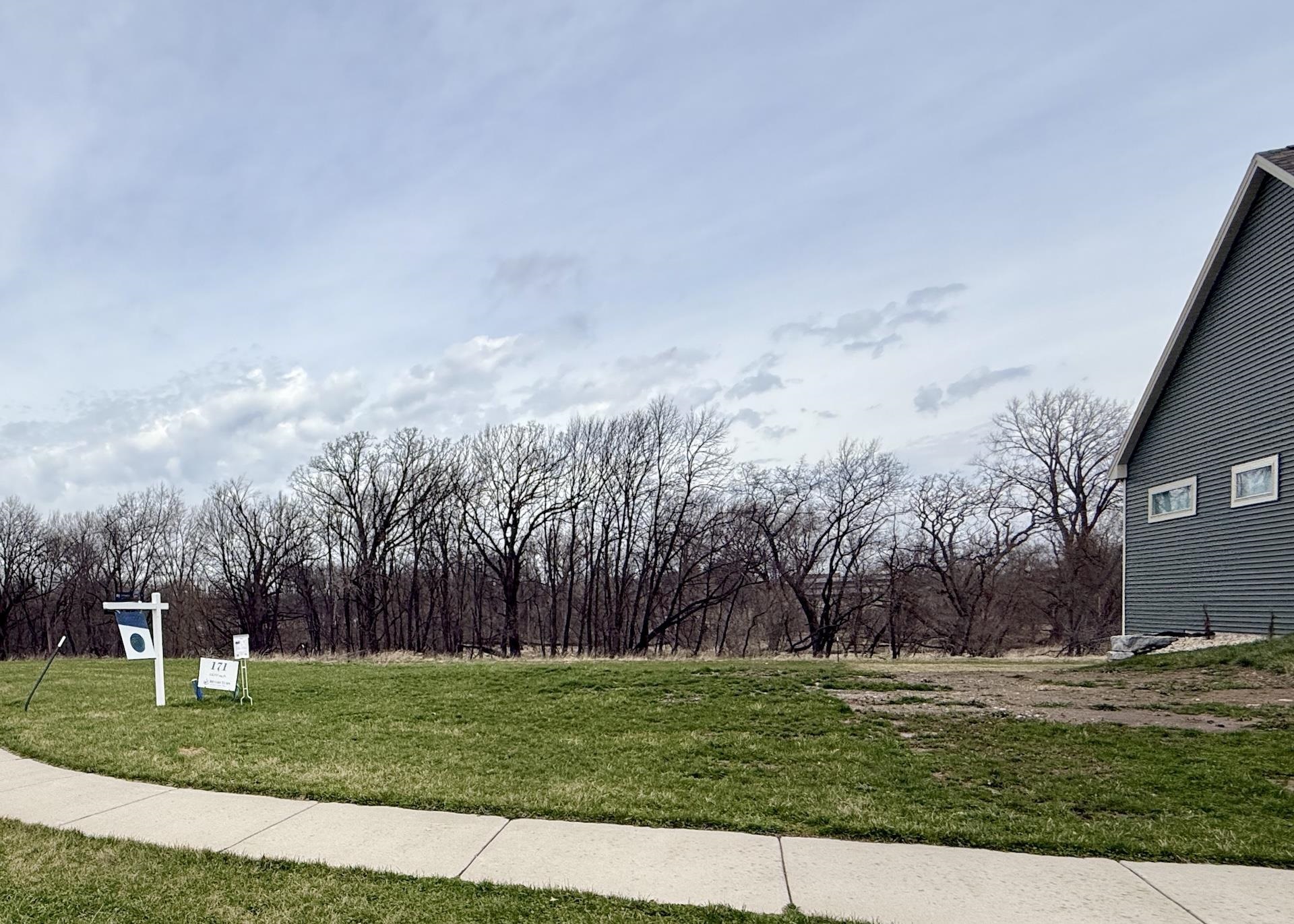 7786 Bluestem Trail