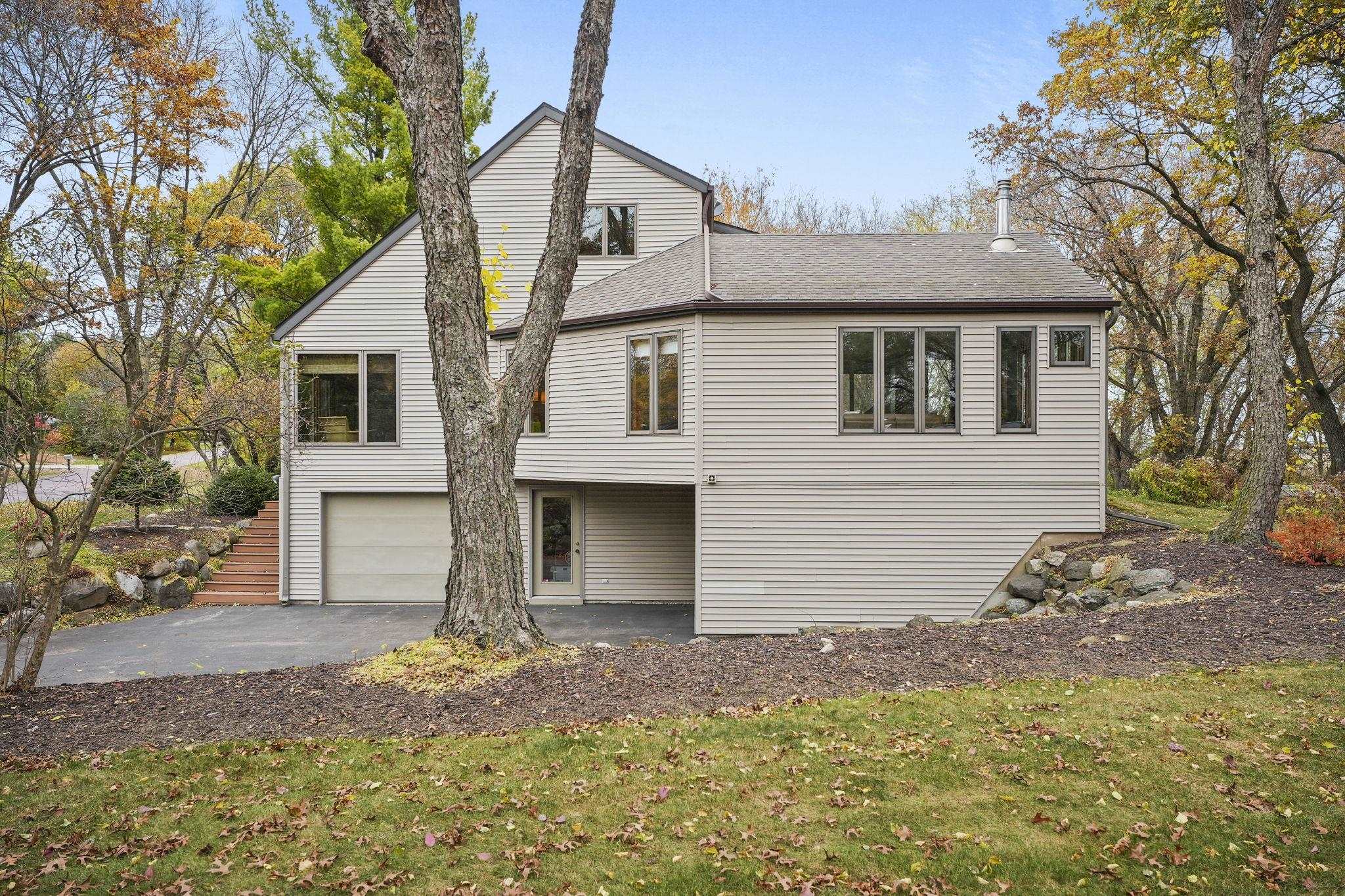 4992 Sunrise Ridge Trail