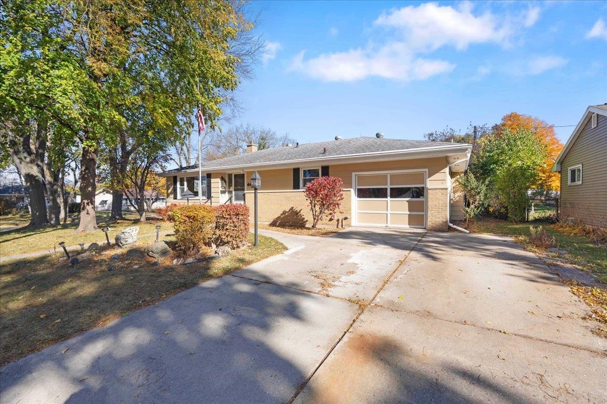 4417 Barby Lane