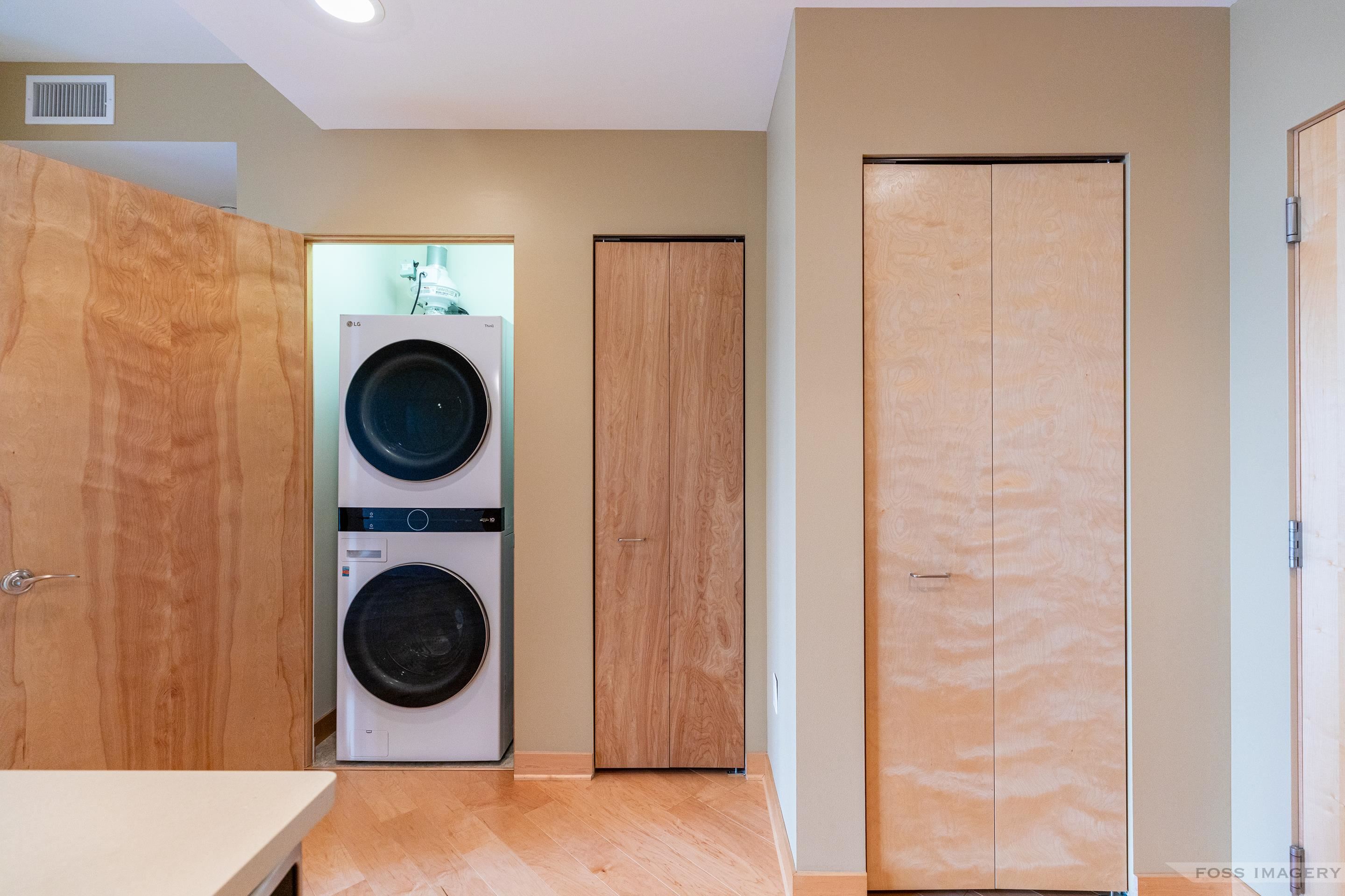 309 W Washington Avenue 209