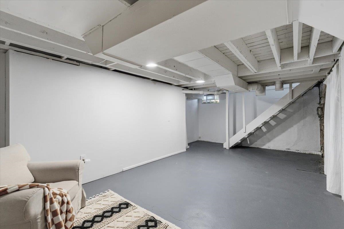 202 N Franklin Avenue