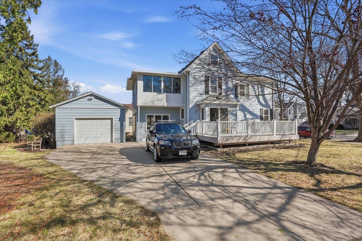 202 N Franklin Avenue