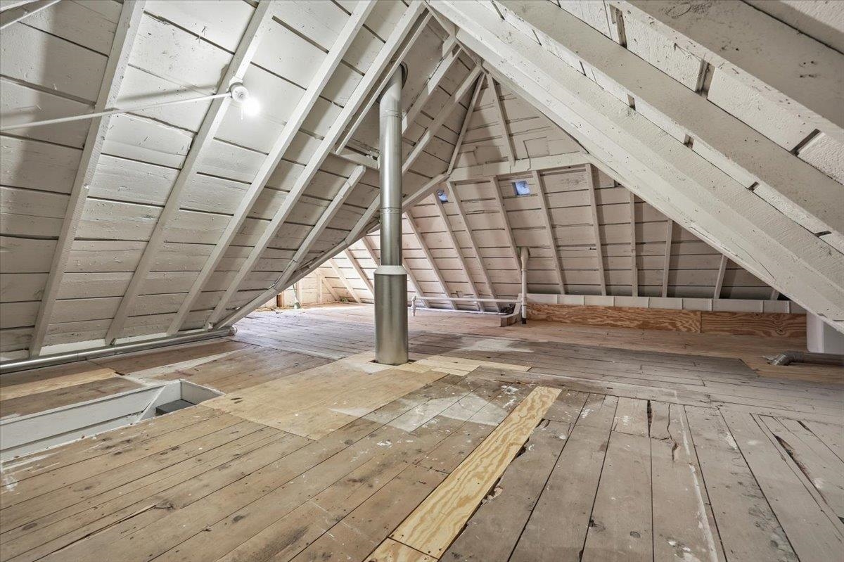 202 N Franklin Avenue