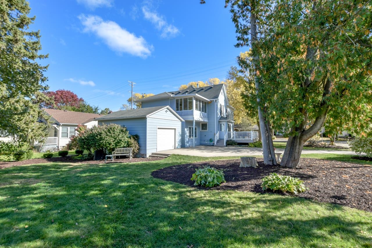 202 N Franklin Avenue