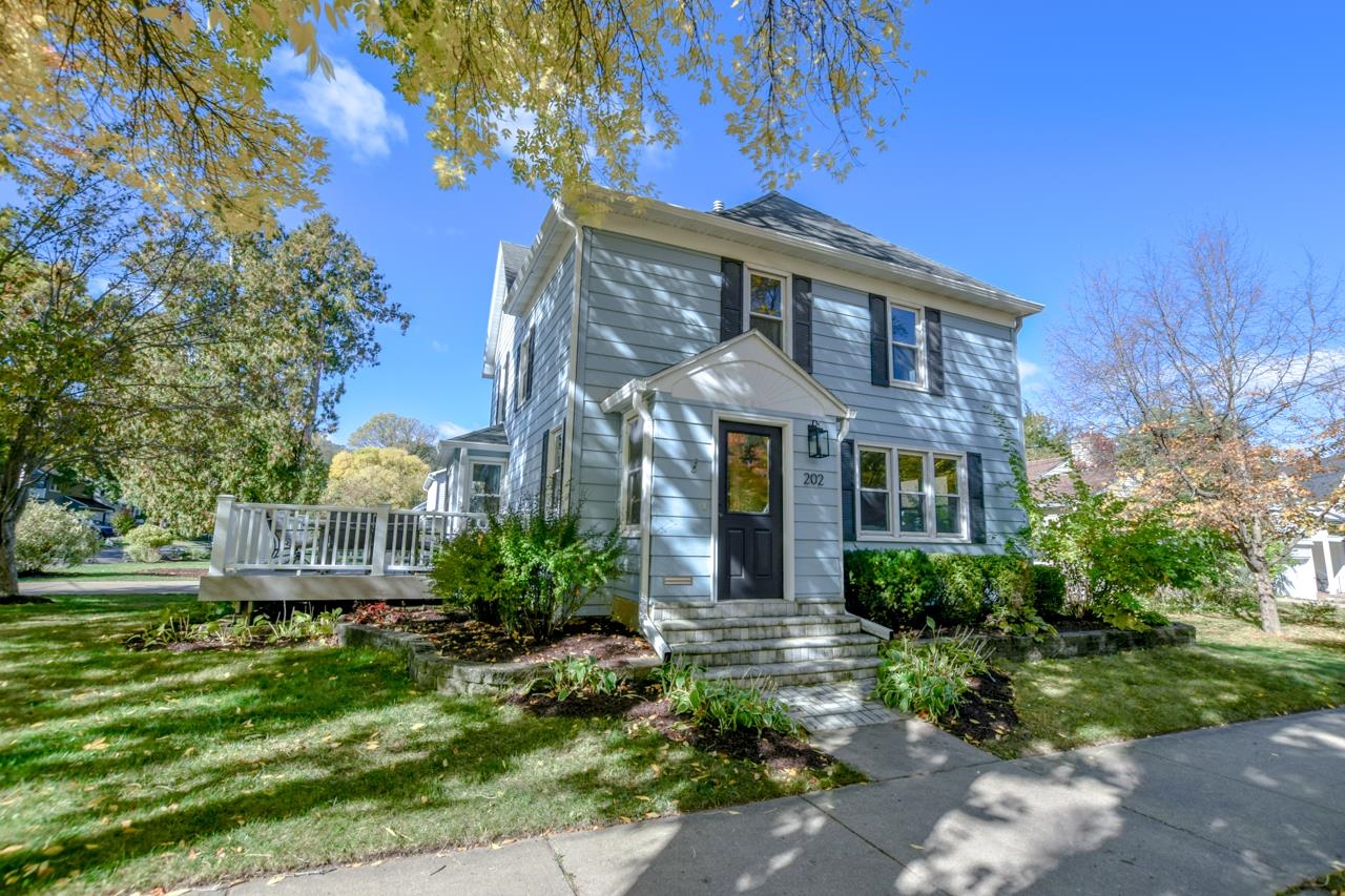 202 N Franklin Avenue