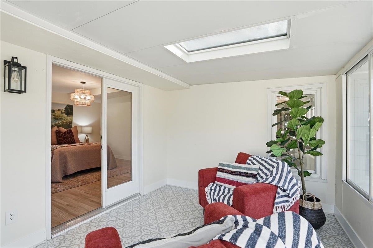 202 N Franklin Avenue