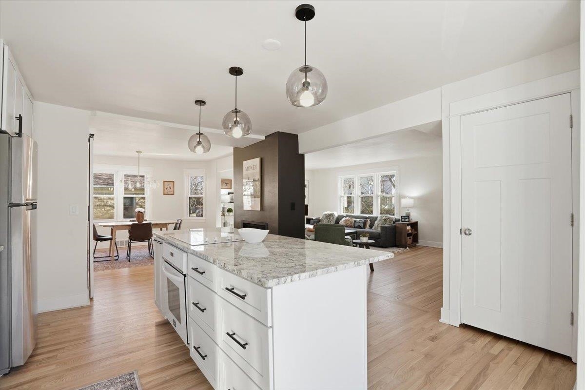 202 N Franklin Avenue