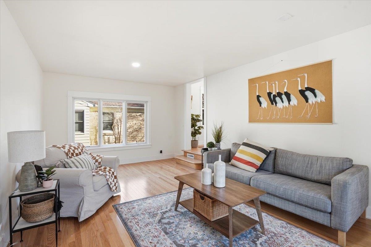 202 N Franklin Avenue