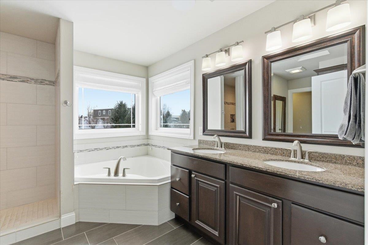 3403 Whistling Wind Way