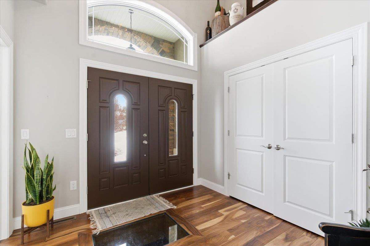 3403 Whistling Wind Way