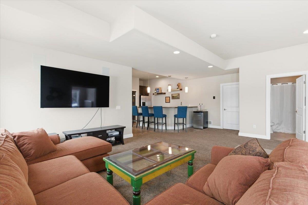 3403 Whistling Wind Way