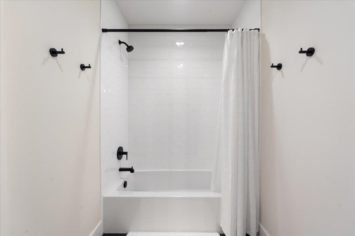 6629 Morning Dew Lane