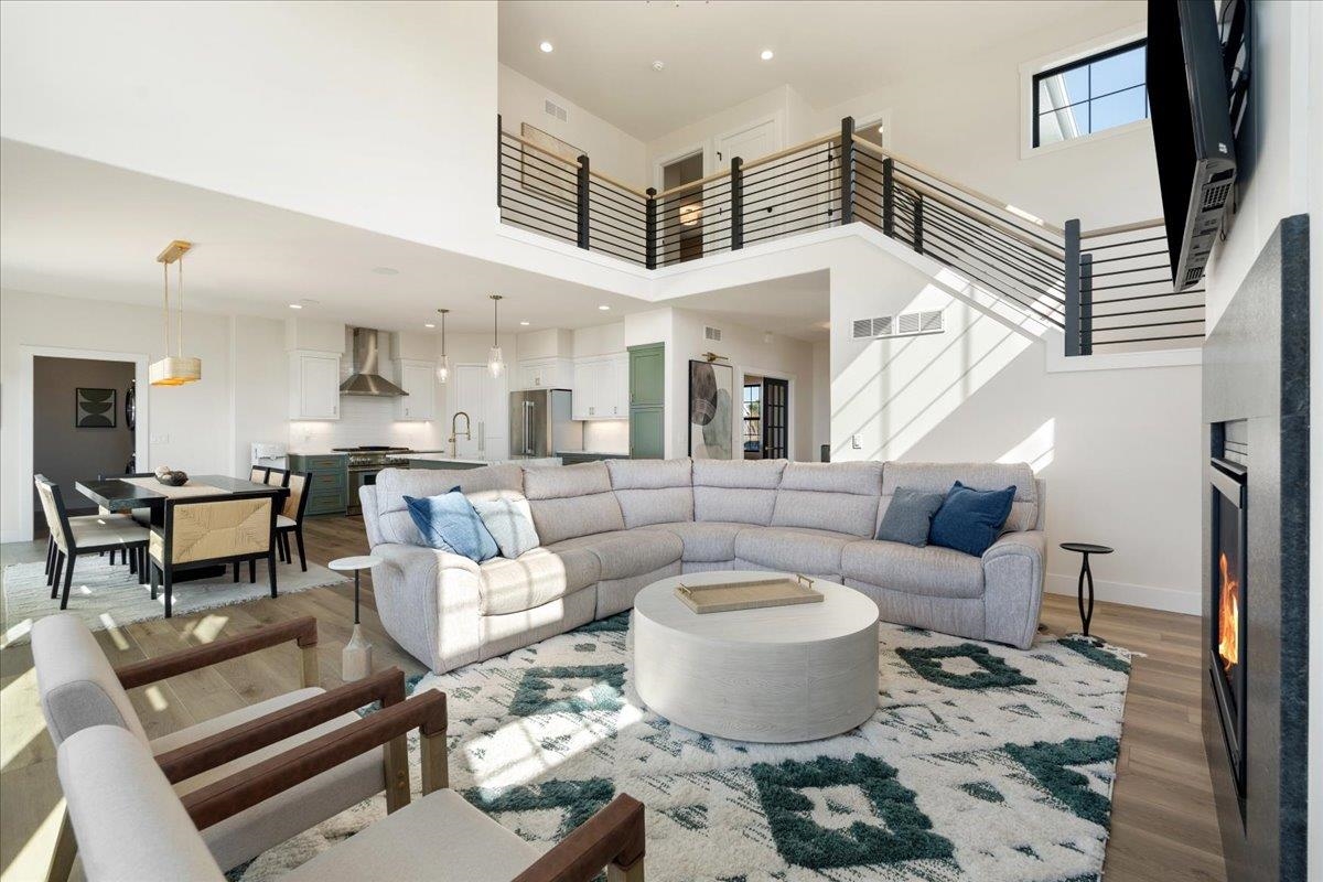 6629 Morning Dew Lane