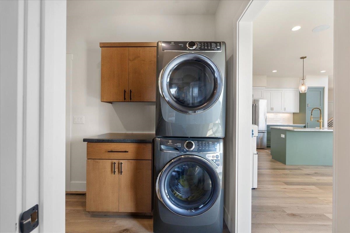 6629 Morning Dew Lane