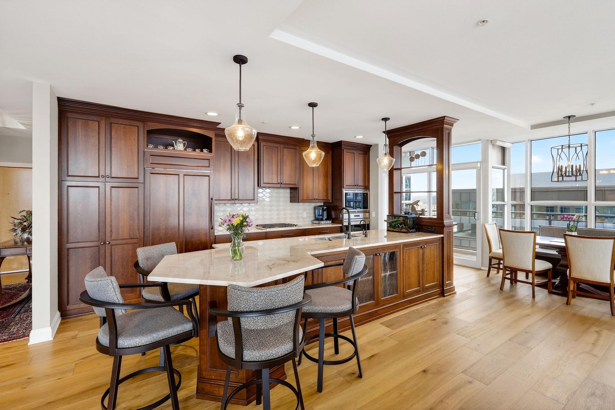 625 N Segoe Road 900