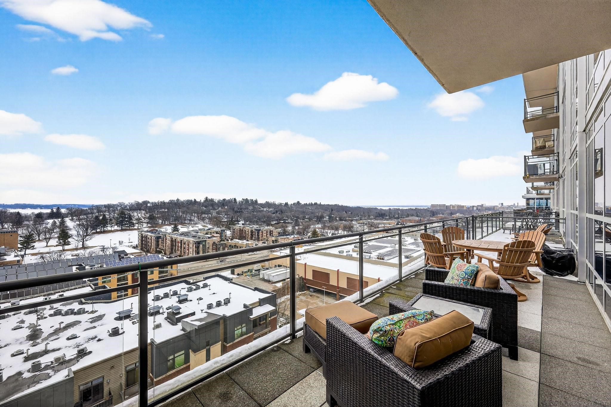 625 N Segoe Road 900