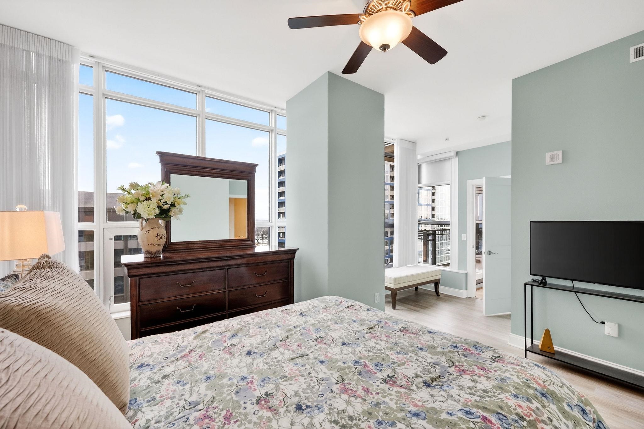 625 N Segoe Road 900