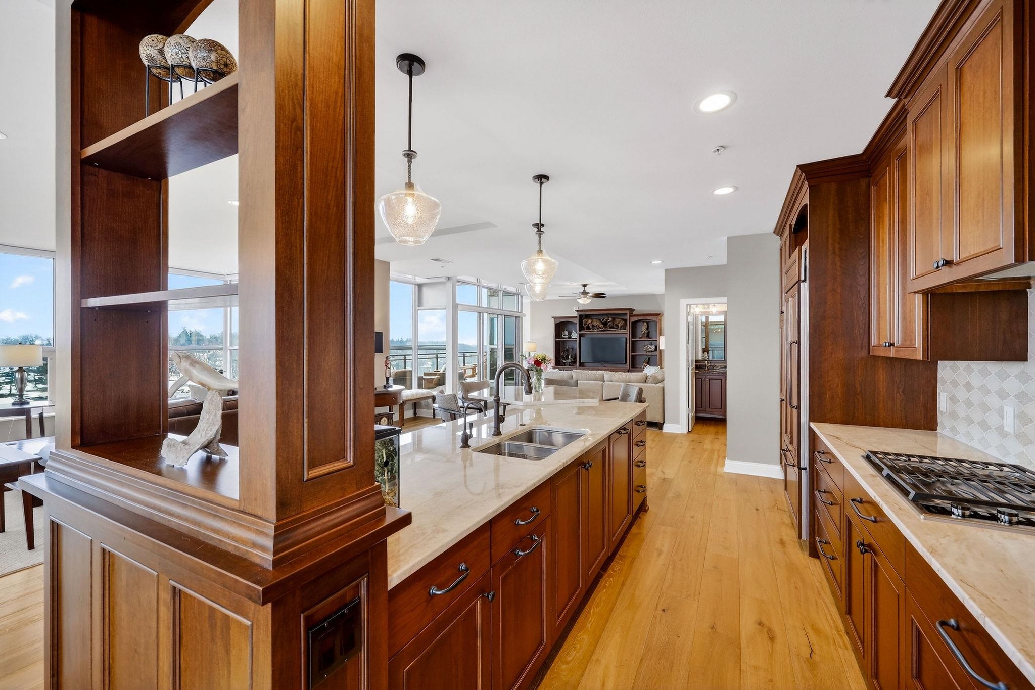 625 N Segoe Road 900