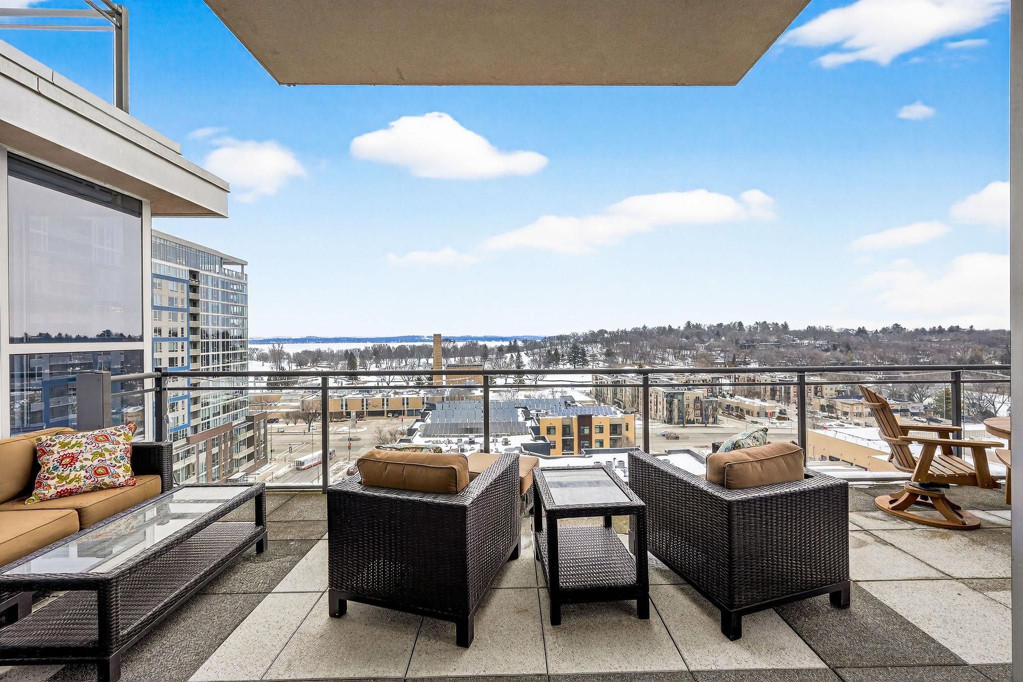 625 N Segoe Road 900