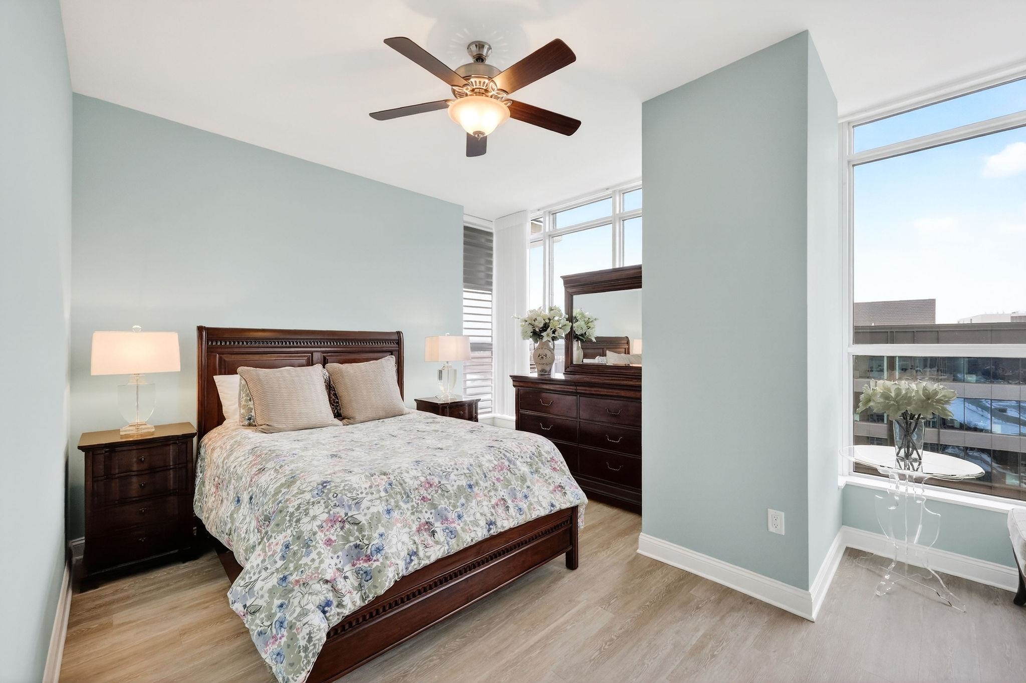 625 N Segoe Road 900