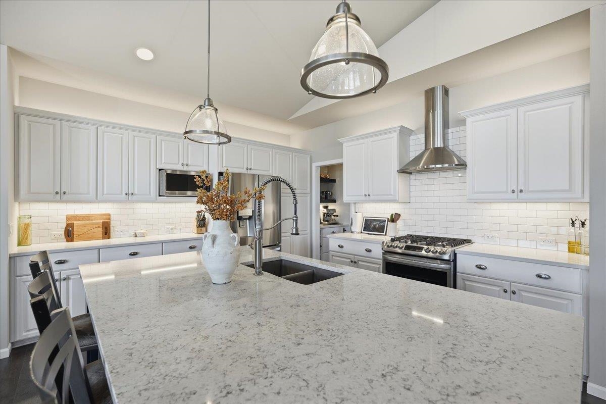 4754 Sunset Ridge Drive