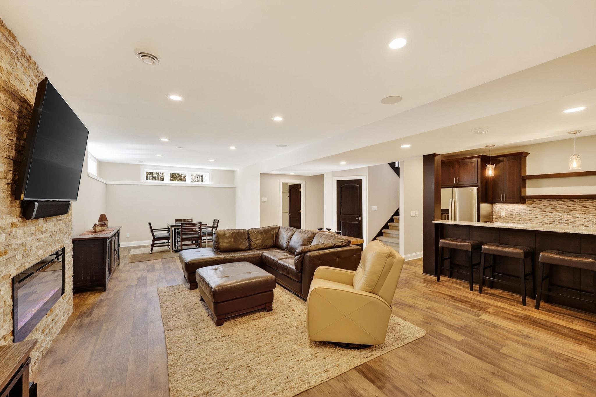 7569 Tumbledown Trail