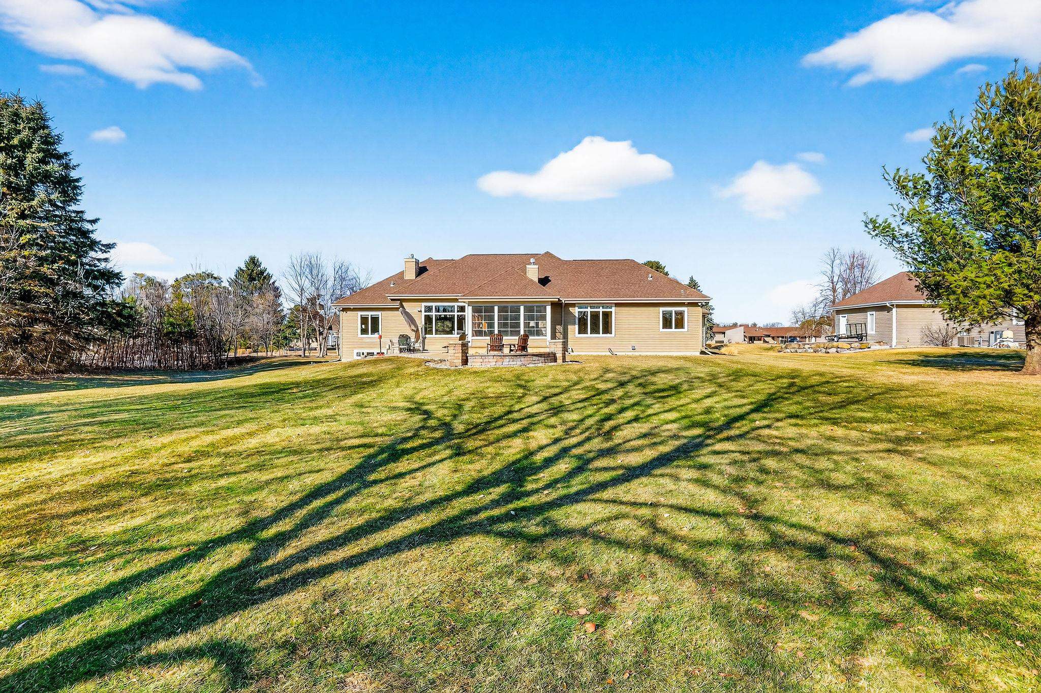 7569 Tumbledown Trail