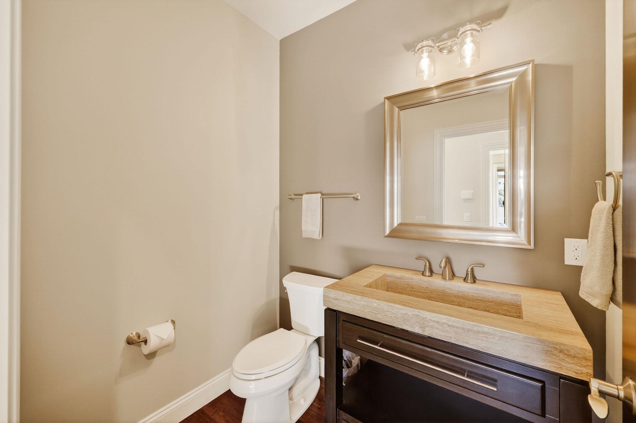 7569 Tumbledown Trail