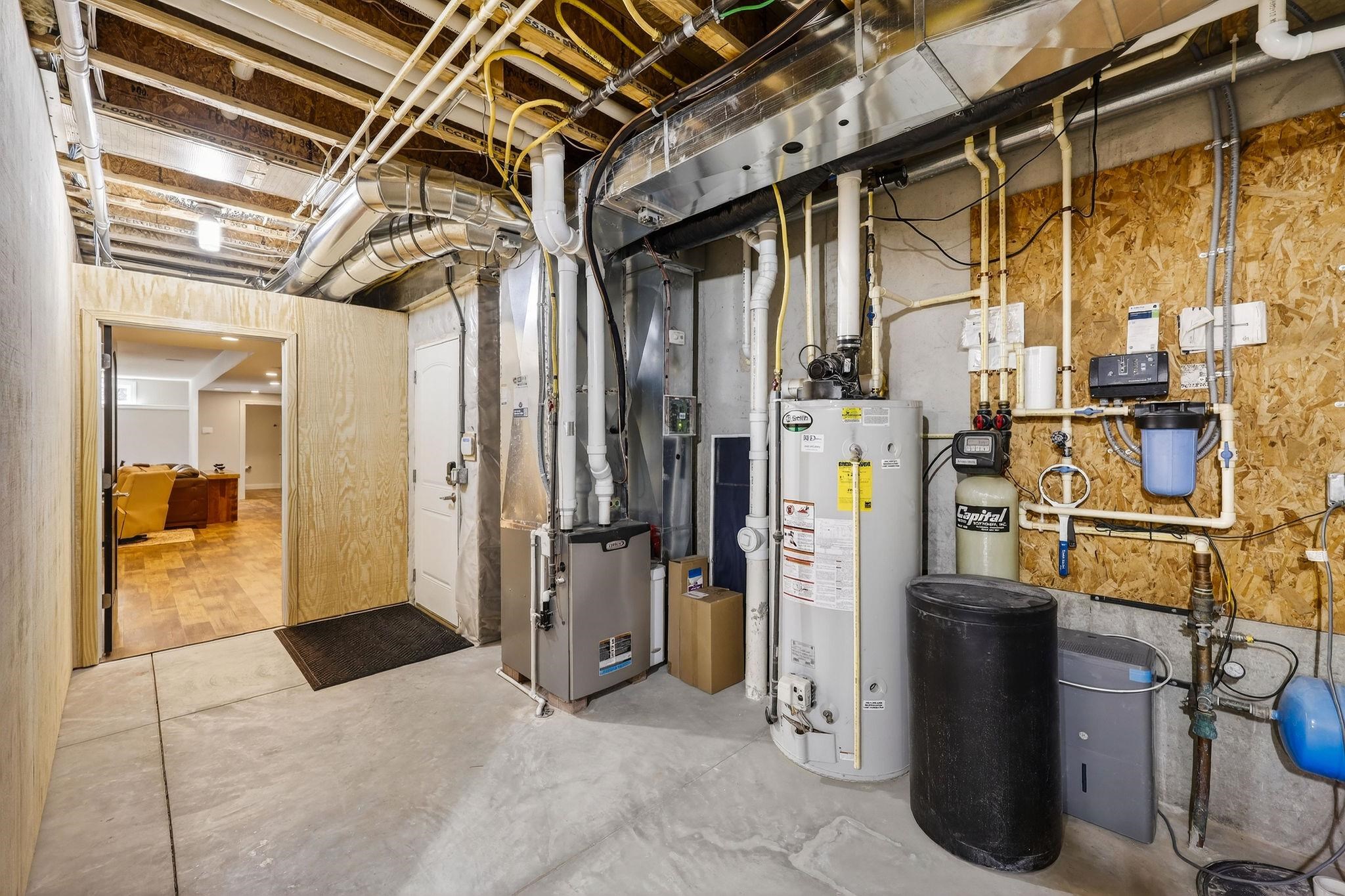 7569 Tumbledown Trail