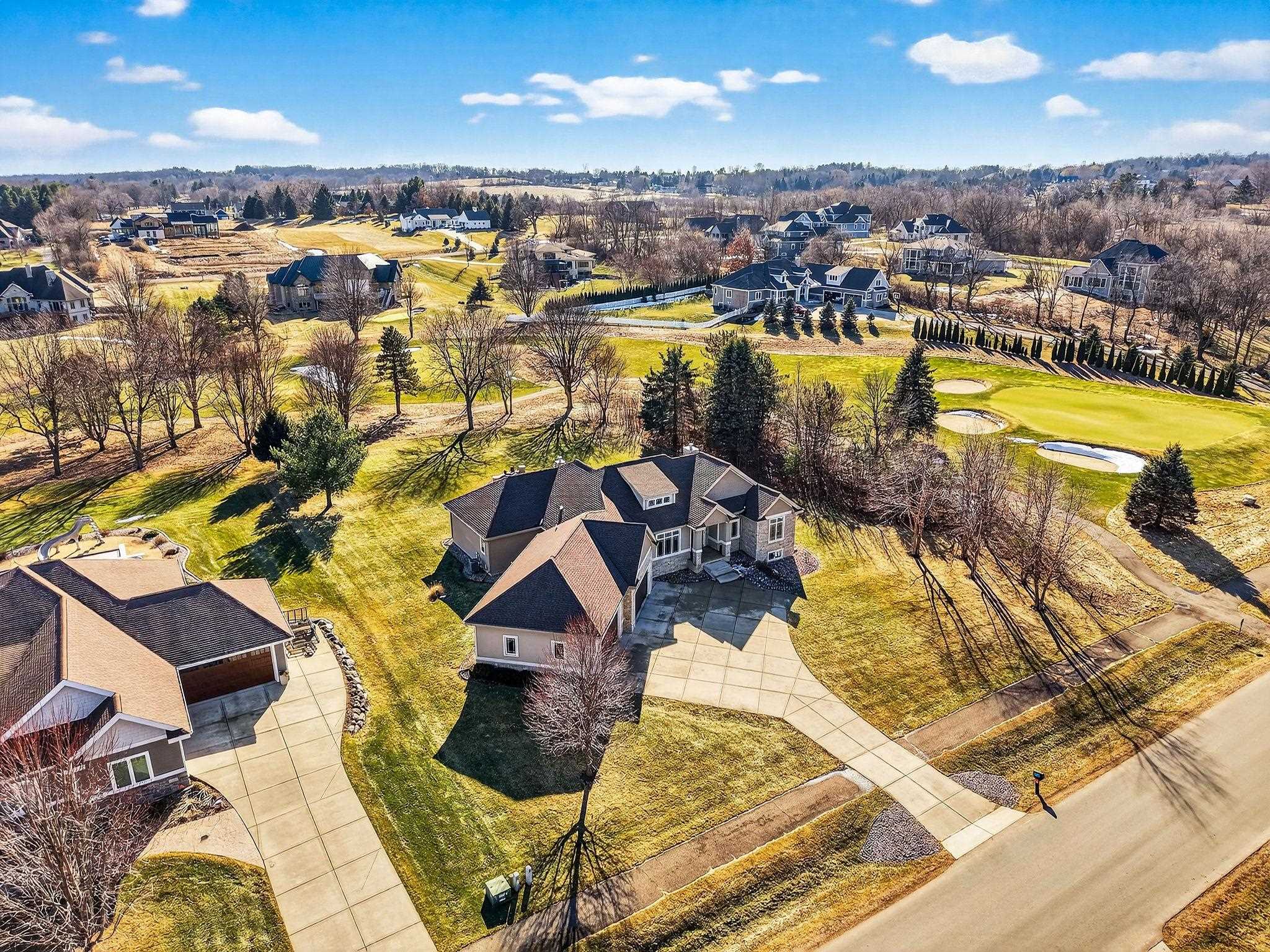 7569 Tumbledown Trail