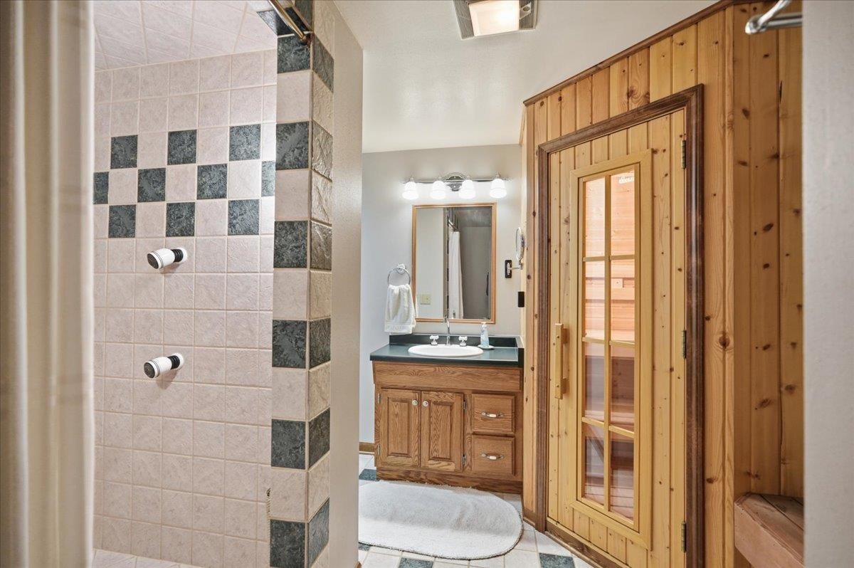 22 Pebble Beach Circle