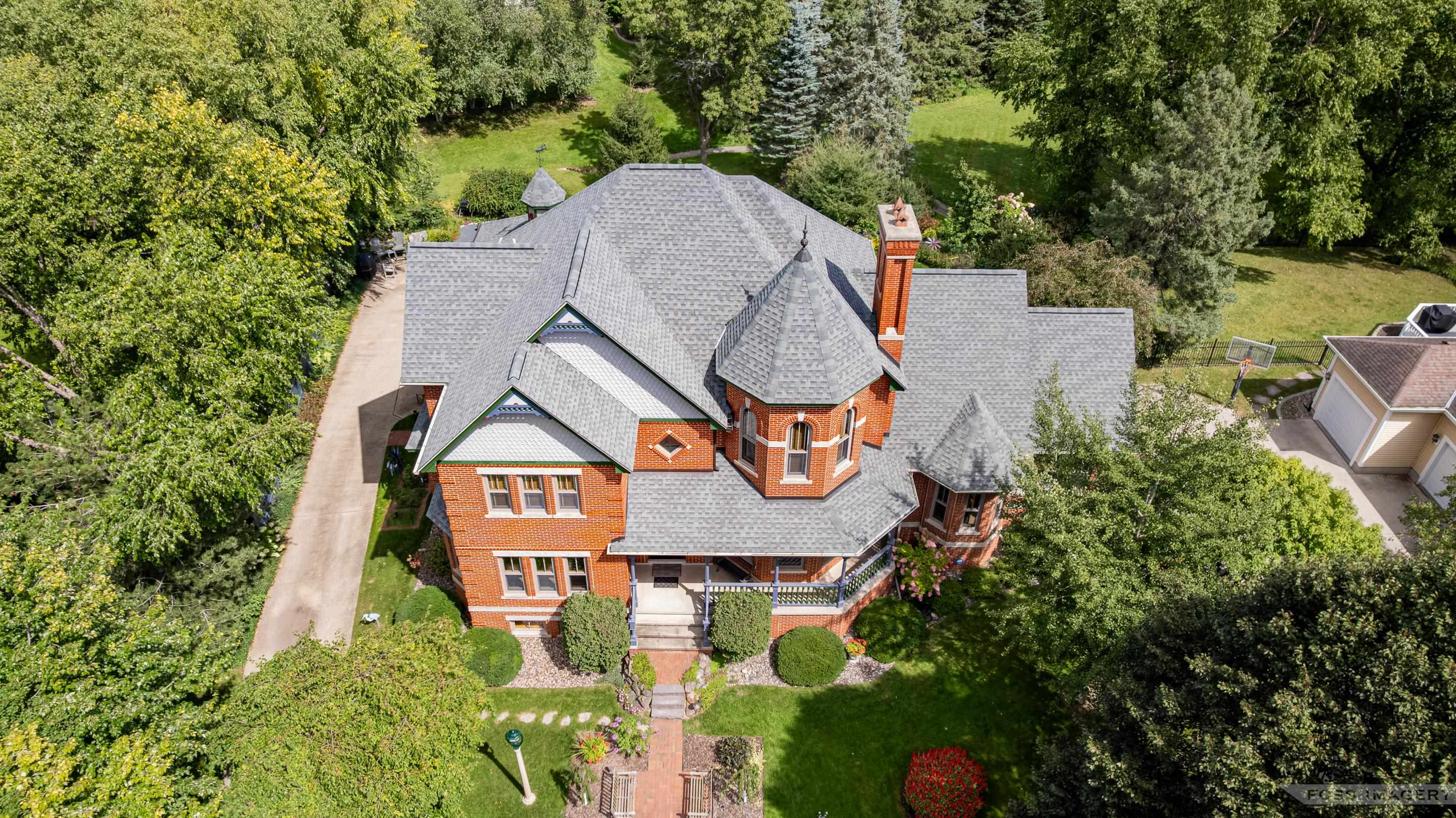 6 Pebble Beach Circle