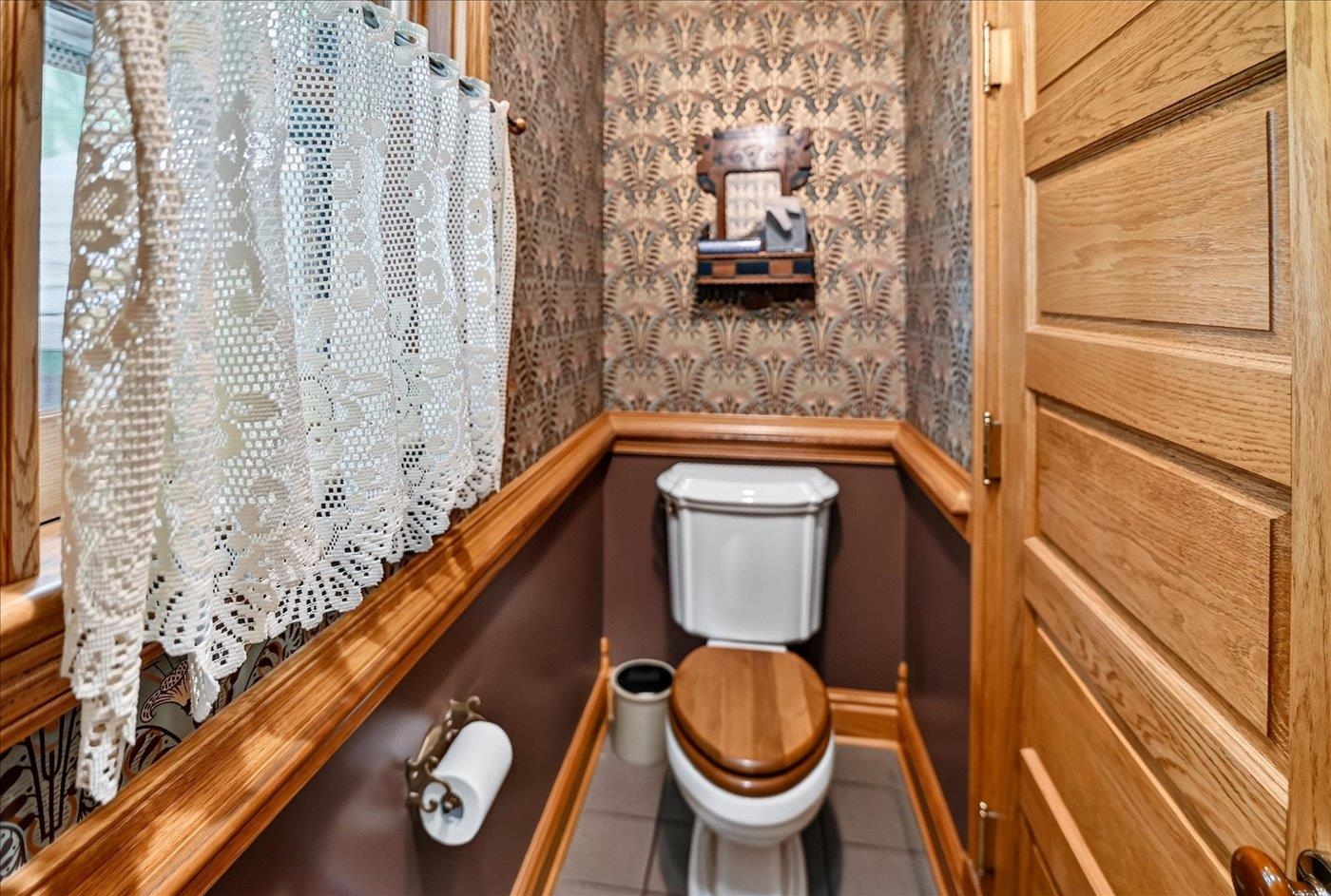 6 Pebble Beach Circle