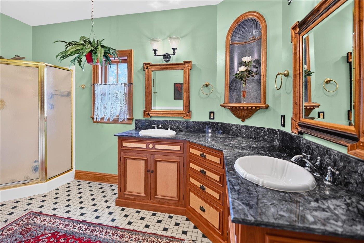 6 Pebble Beach Circle